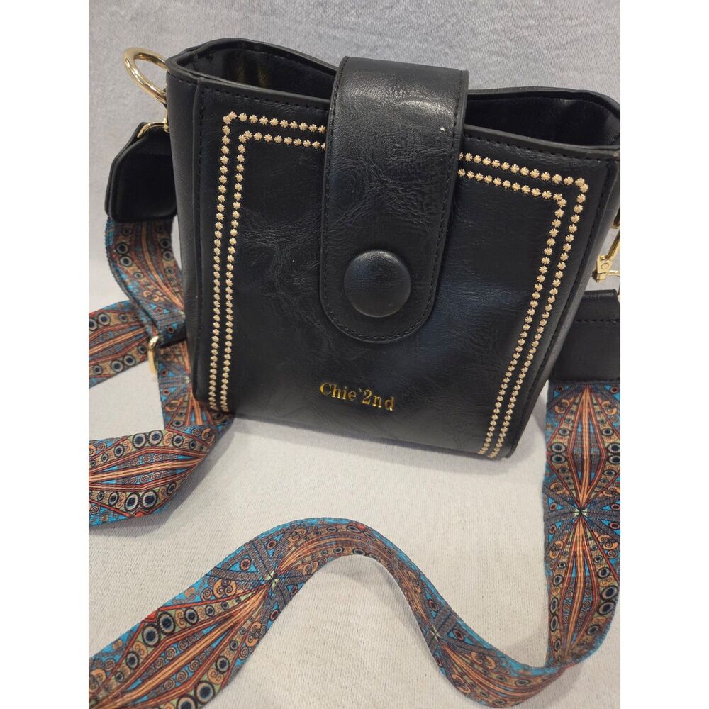 Chie'2nd Retro Black Bucket Crossbody Bag Mini Purse Geometric Boho Strap